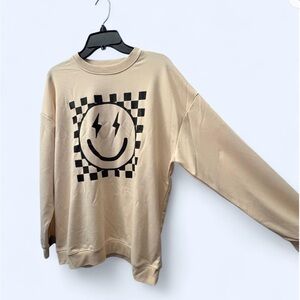 Women’s Graphic Smiley Face Sweatshirt Size XL NEW WITH TAGS